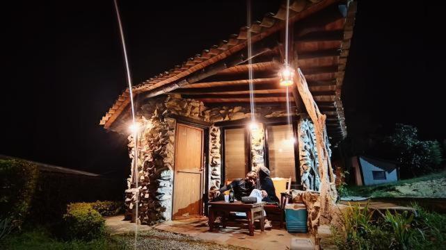 Cabanas Y Hostal Bonanza Mesa De Los Santos 洛斯桑托斯 外观 照片
