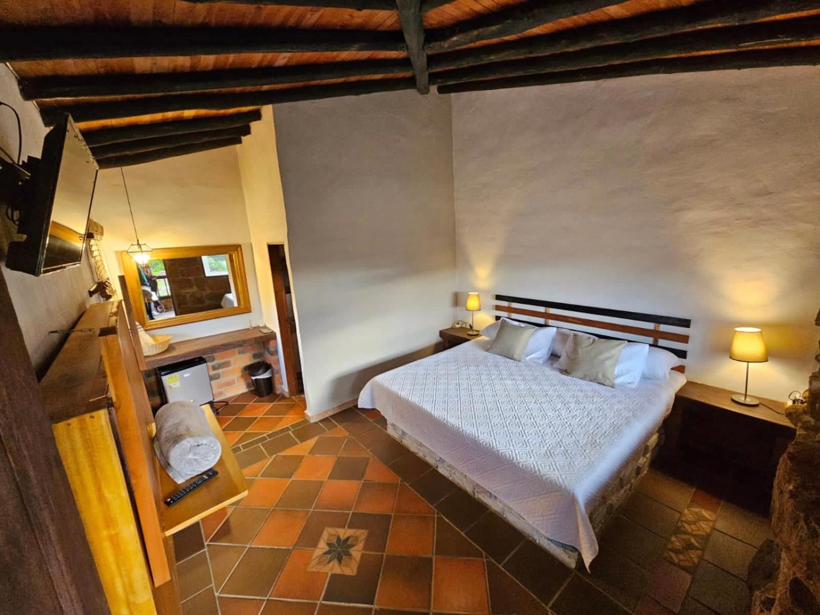 Cabanas Y Hostal Bonanza Mesa De Los Santos 洛斯桑托斯 外观 照片